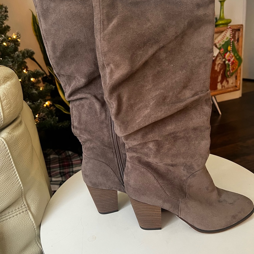 Women's Suede Knee-High Boots